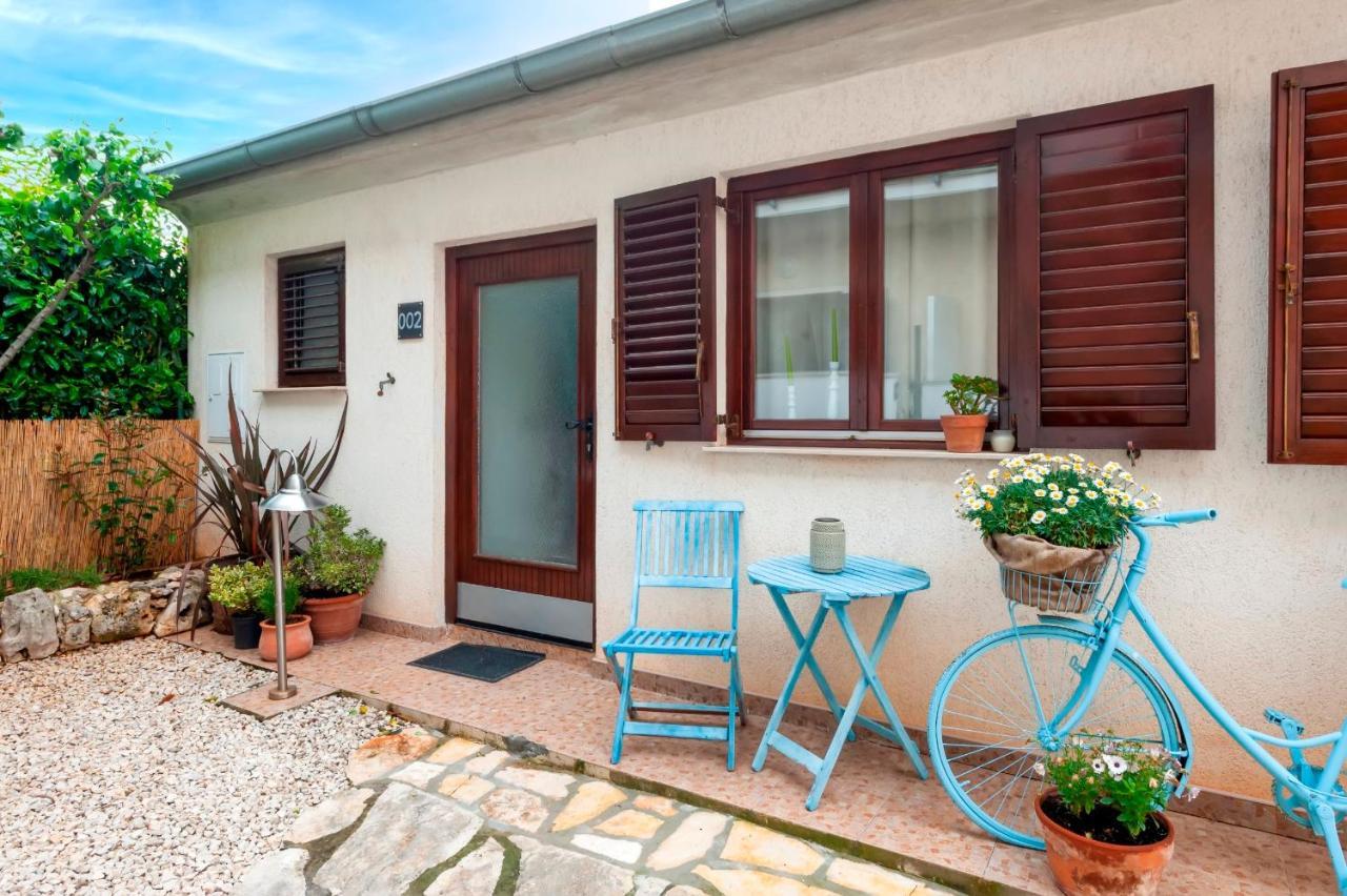 Villa B&B Marina & Parking Free Rovinj Exterior foto