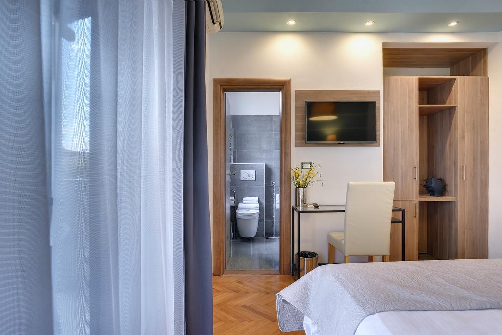 Villa B&B Marina & Parking Free Rovinj Exterior foto