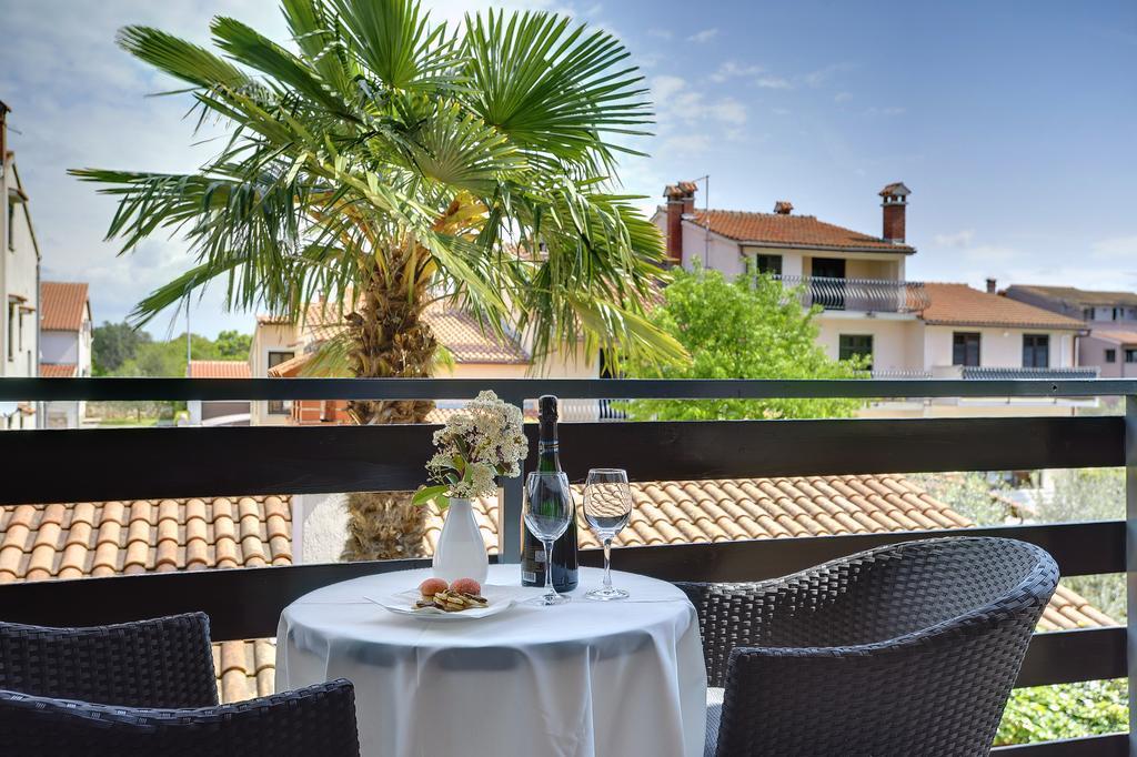 Villa B&B Marina & Parking Free Rovinj Exterior foto